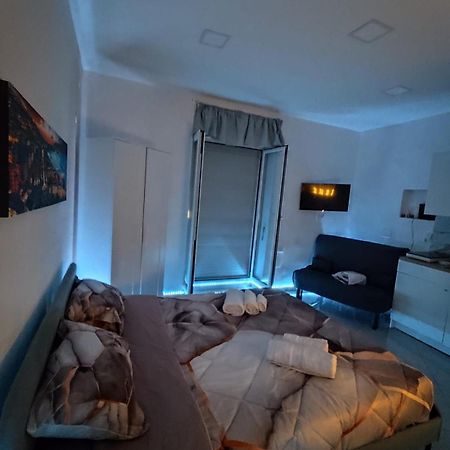 Апартаменти Bro And Sis House Неаполь Екстер'єр фото